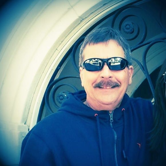 Meet your Posher, Ruth - Picture 1 of 1